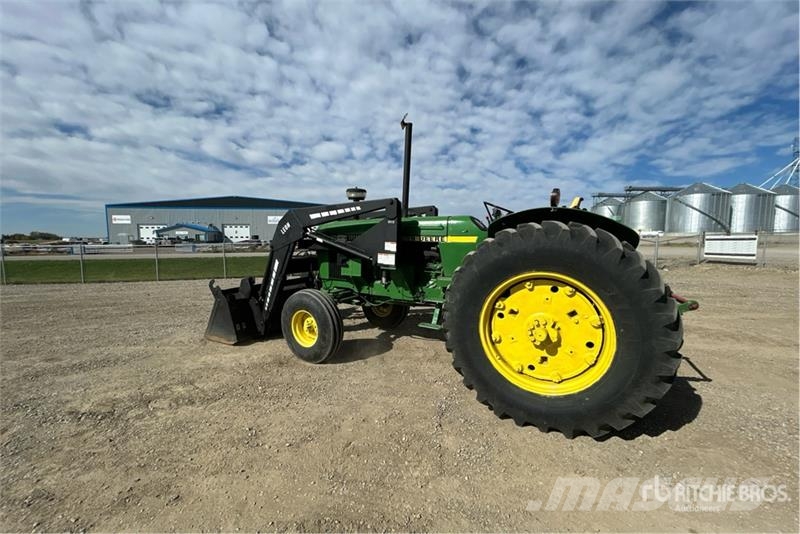 John Deere 3140 2WD Utility Tractor Naudoti kompaktiški traktoriai