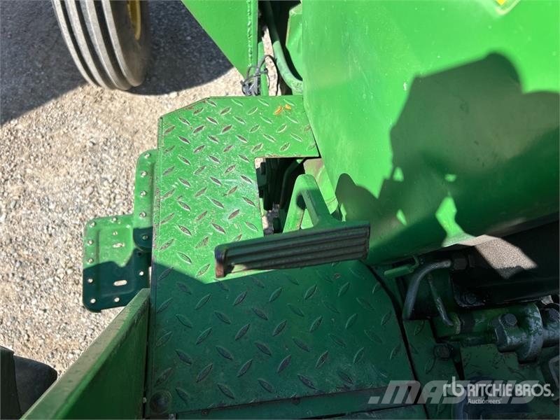 John Deere 3140 2WD Utility Tractor Naudoti kompaktiški traktoriai