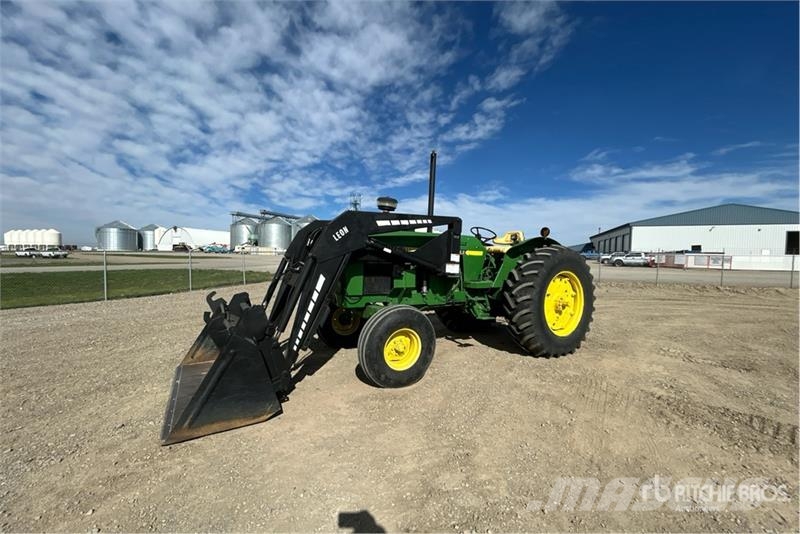John Deere 3140 2WD Utility Tractor Naudoti kompaktiški traktoriai