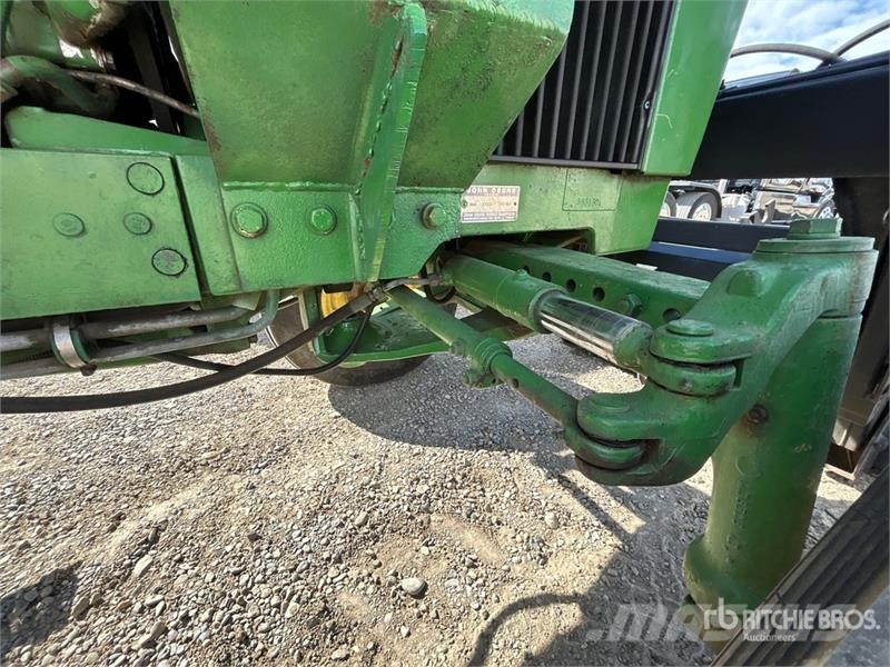 John Deere 3140 2WD Utility Tractor Naudoti kompaktiški traktoriai