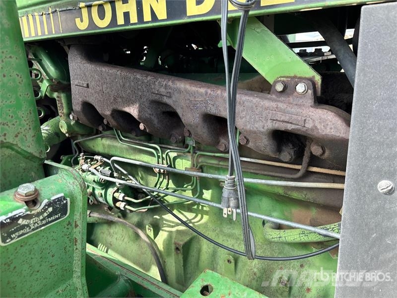 John Deere 3155 4WD Tractor Traktorit