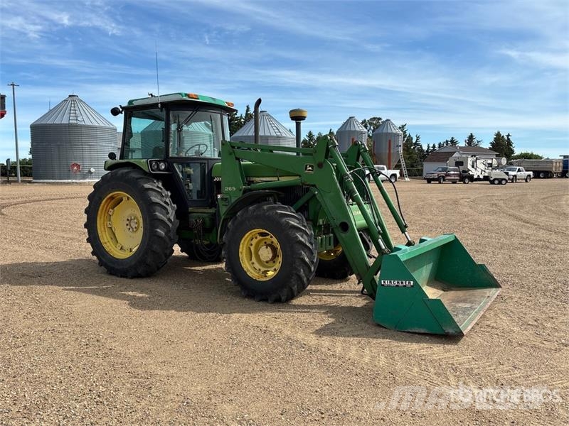John Deere 3155 4WD Tractor Traktorit