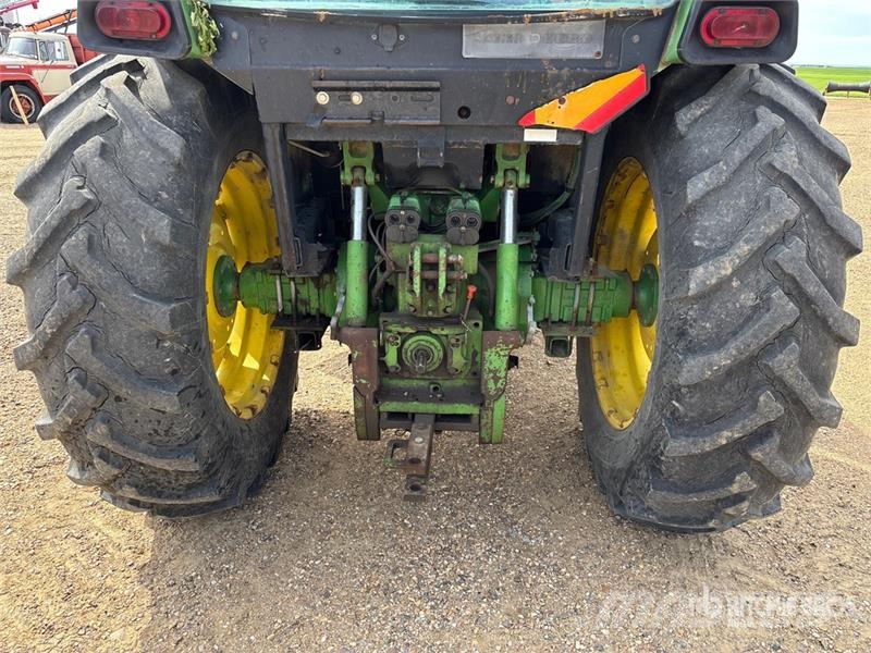 John Deere 3155 4WD Tractor Traktorit