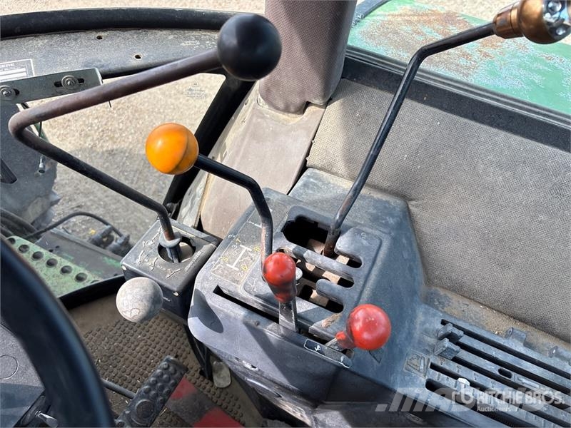 John Deere 3155 4WD Tractor Traktorit