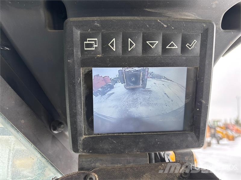 John Deere 317G Lietoti riteņu kompaktiekrāvēji