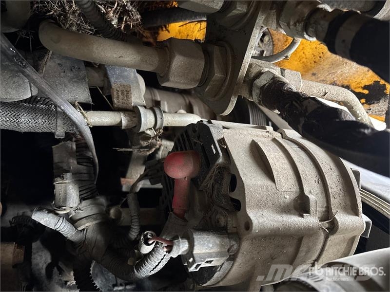 John Deere 317G Lietoti riteņu kompaktiekrāvēji