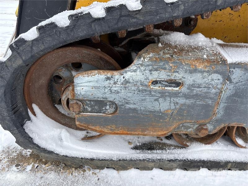 John Deere 317G Lietoti riteņu kompaktiekrāvēji