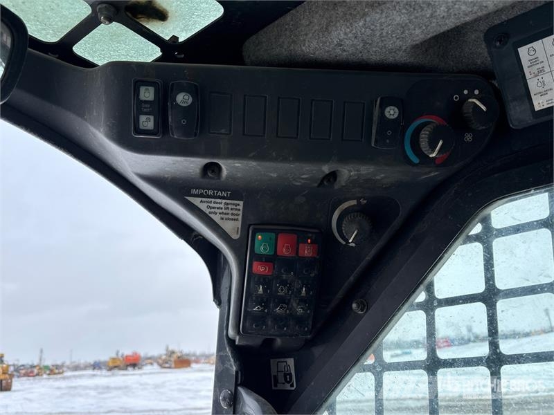 John Deere 317G Lietoti riteņu kompaktiekrāvēji