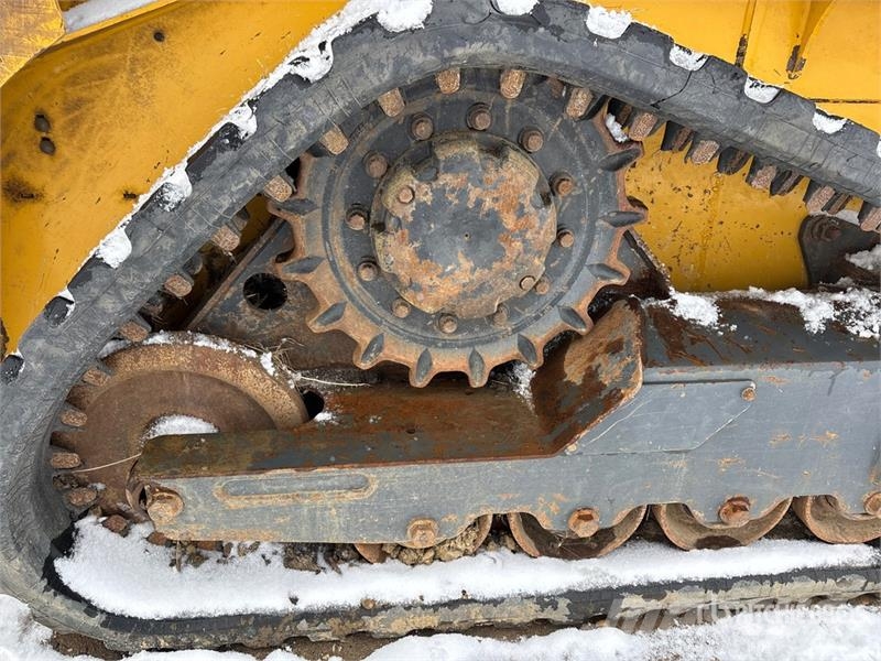 John Deere 317G Lietoti riteņu kompaktiekrāvēji