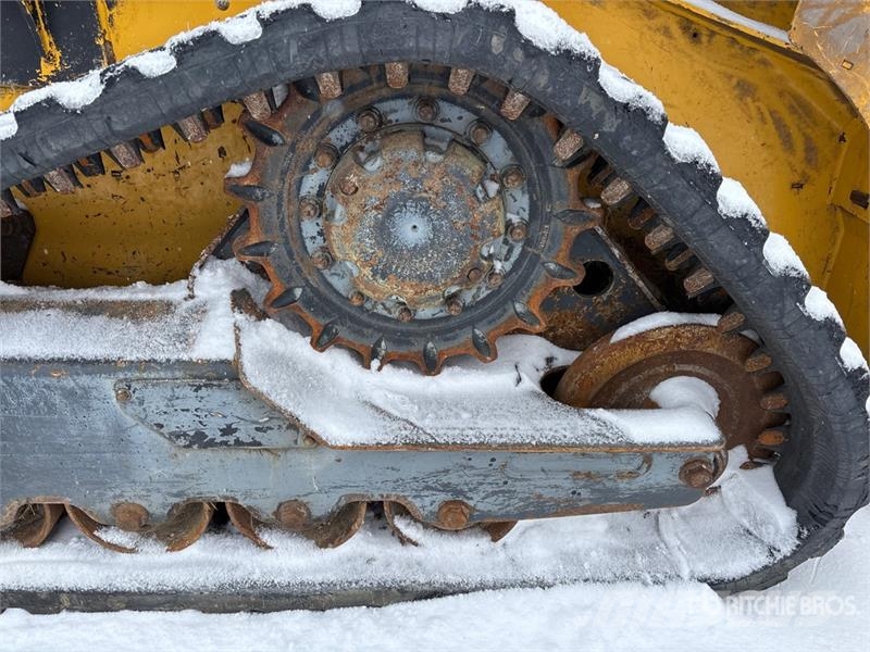 John Deere 317G Lietoti riteņu kompaktiekrāvēji