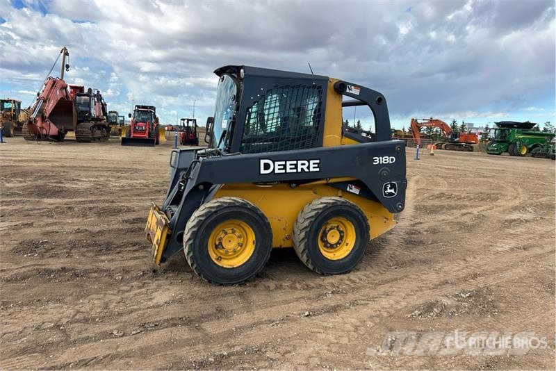 John Deere 318D Skid steer loaders