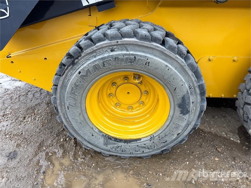John Deere 320D Kompaktrakodók