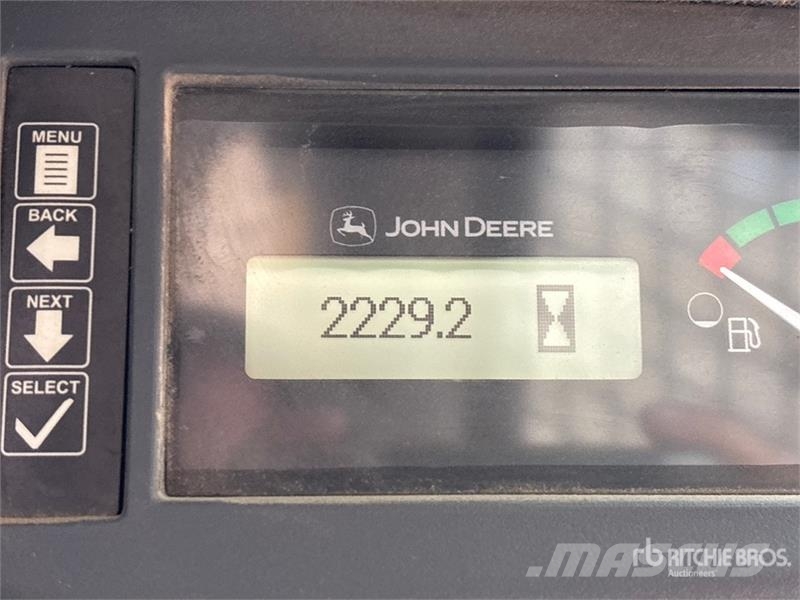 John Deere 320D Kompaktrakodók