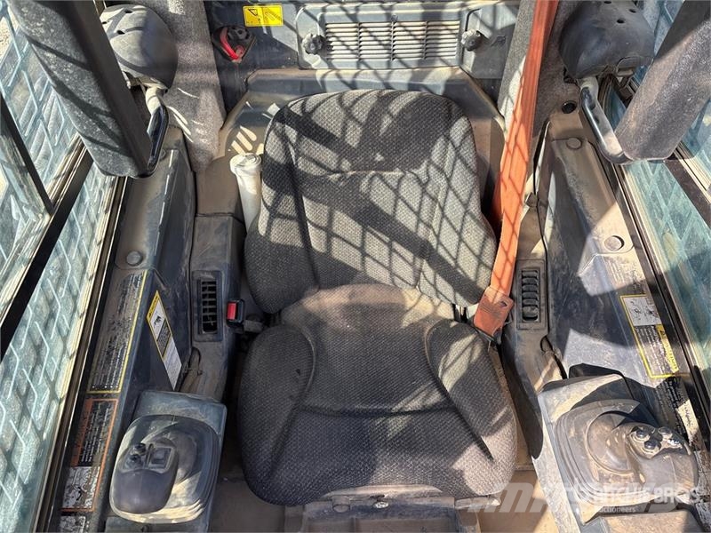 John Deere 324G Two-Speed Skid Steer Loader Schrankladers