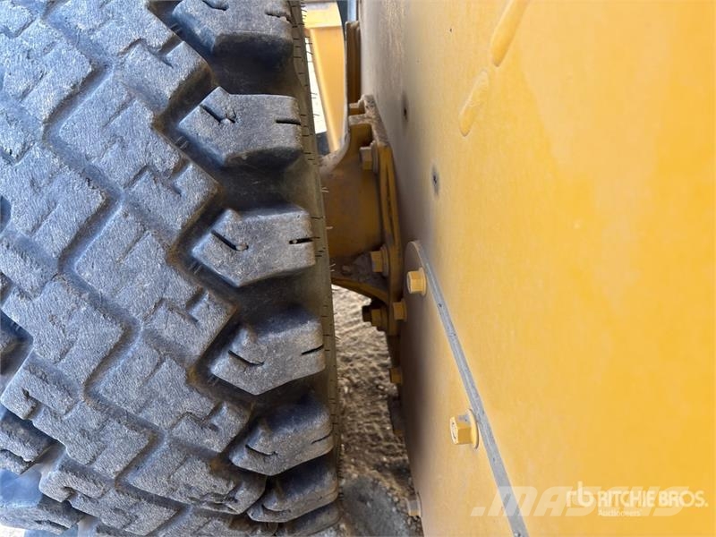 John Deere 324G Two-Speed Skid Steer Loader Skid steer loderler