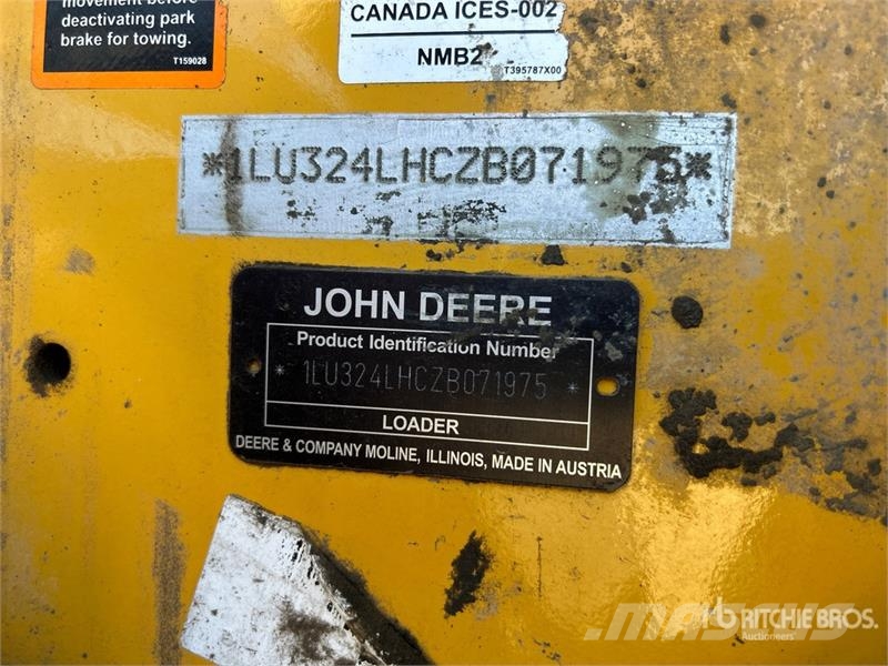 John Deere 324L لوادر بعجل