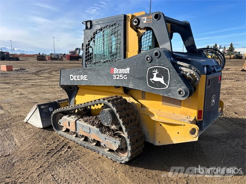 John Deere 325G Chargeuse compacte