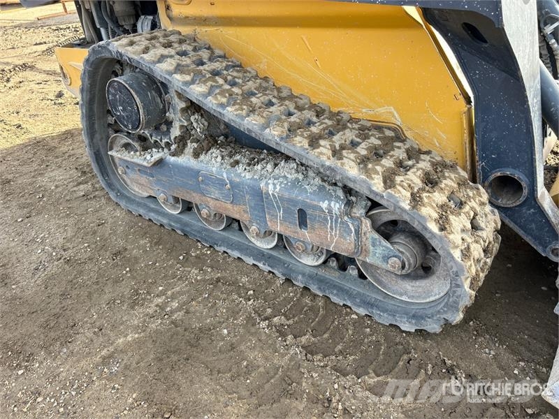 John Deere 325G Chargeuse compacte