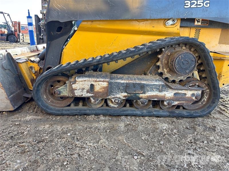 John Deere 325G Krautuvai su šoniniu pasukimu