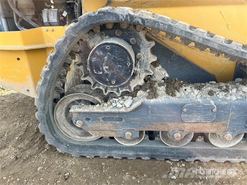 John Deere 325G Chargeuse compacte