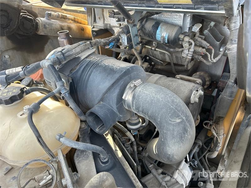 John Deere 325G Chargeuse compacte