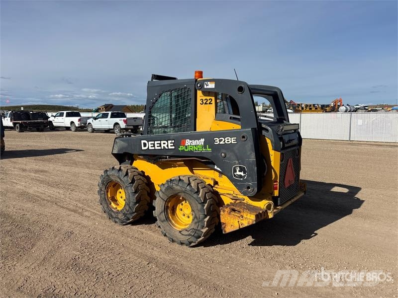 John Deere 328E Skid Steer Loader Kompaktlader