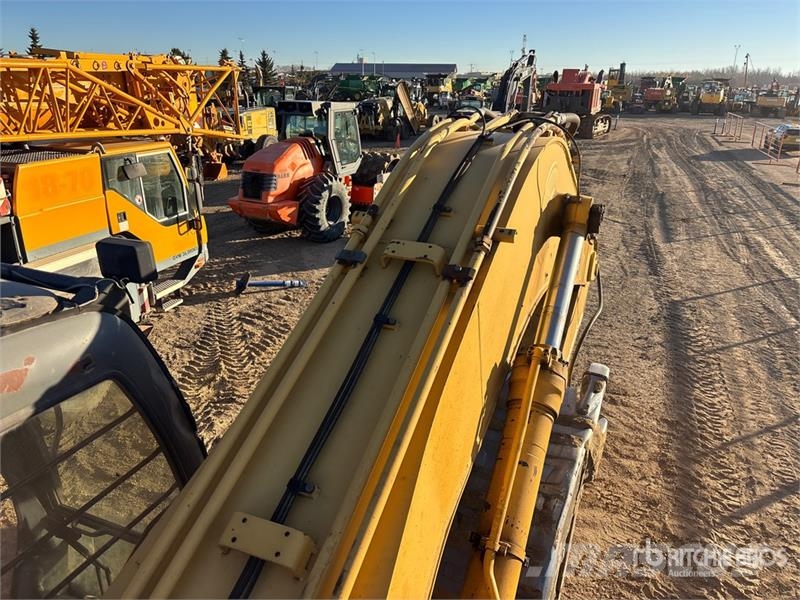 John Deere 330C LC Tracked Excavator Kāpurķēžu ekskavatori