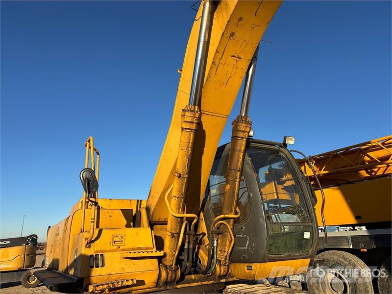 John Deere 330C LC Tracked Excavator Kāpurķēžu ekskavatori
