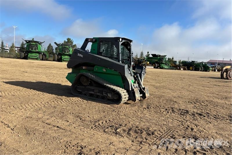 John Deere 331G Kompaktlader