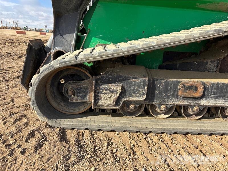 John Deere 331G Kompaktlader