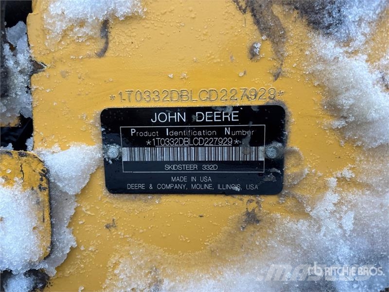 John Deere 332D Kompaktlader