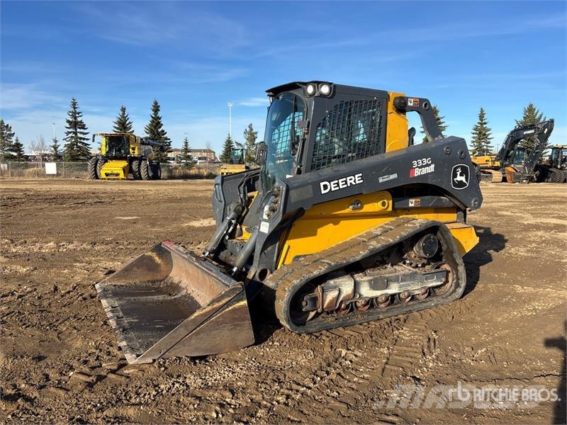 John Deere 333G Krautuvai su šoniniu pasukimu
