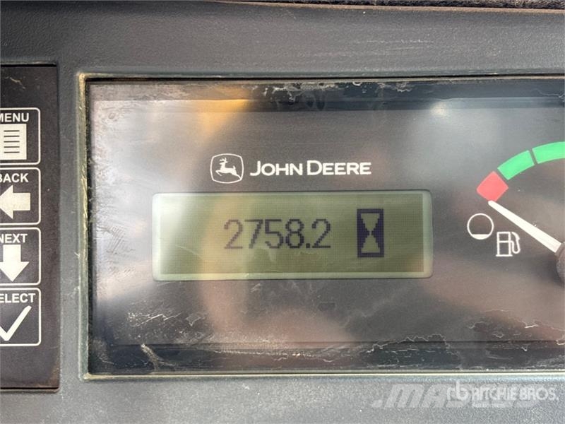 John Deere 333G Skid steer loaders