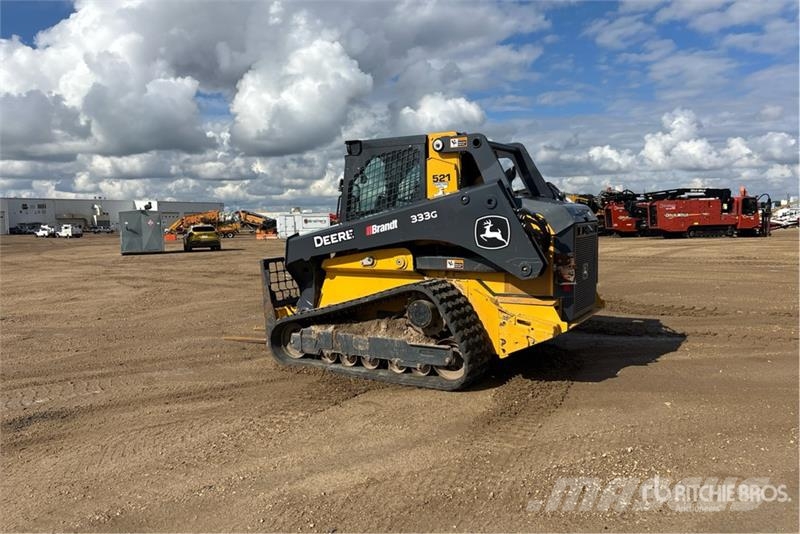 John Deere 333G Skid steer loaders