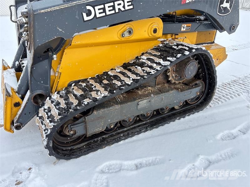 John Deere 333G Skid steer loderler