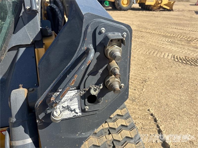 John Deere 333G Minicargadoras
