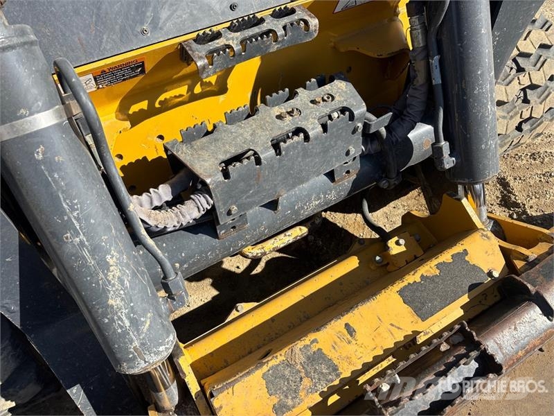 John Deere 333G Minicargadoras