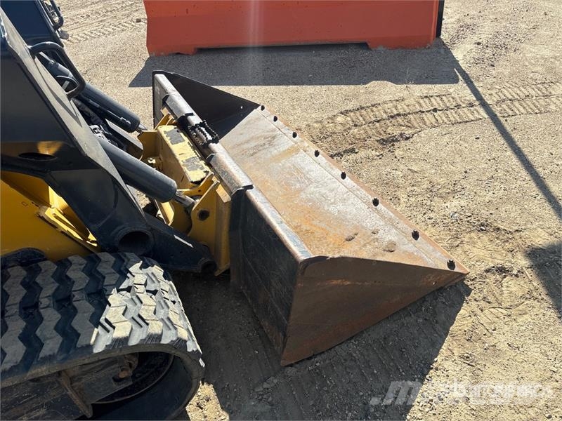 John Deere 333G Minicargadoras