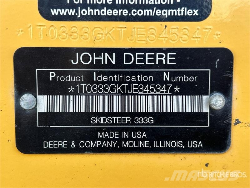 John Deere 333G Smykem řízené nakladače