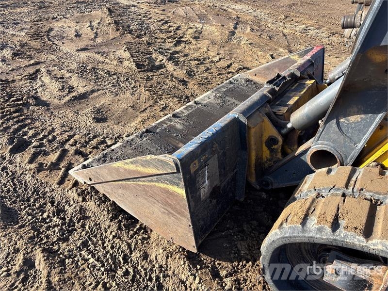 John Deere 333G Krautuvai su šoniniu pasukimu