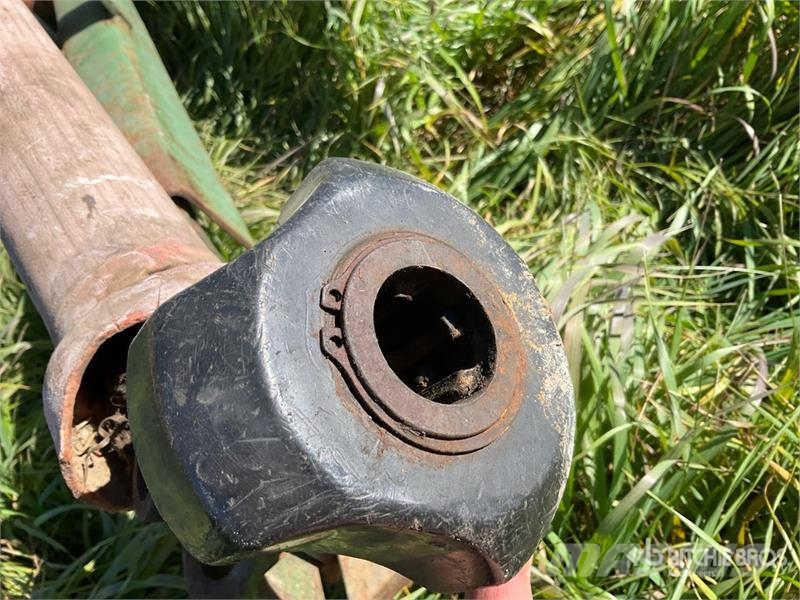 John Deere 336 Square Baler محزمات مربعة
