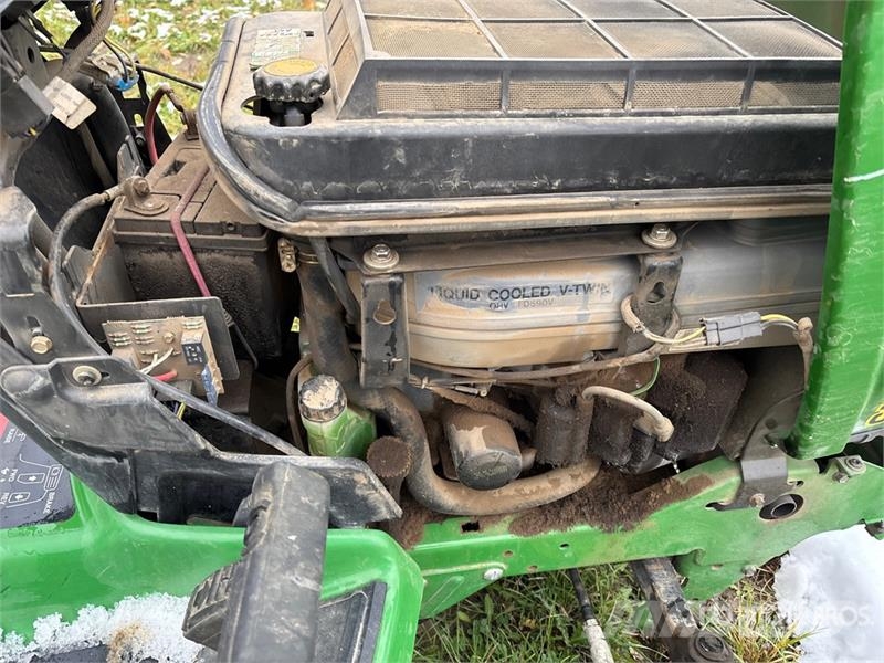 John Deere 345 2WD Utility Tractor 小型拖拉机