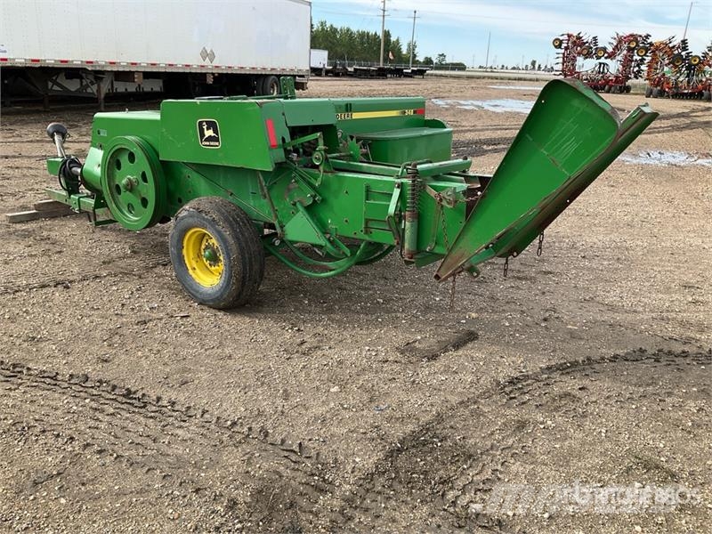 John Deere 348 Kanttipaalaimet