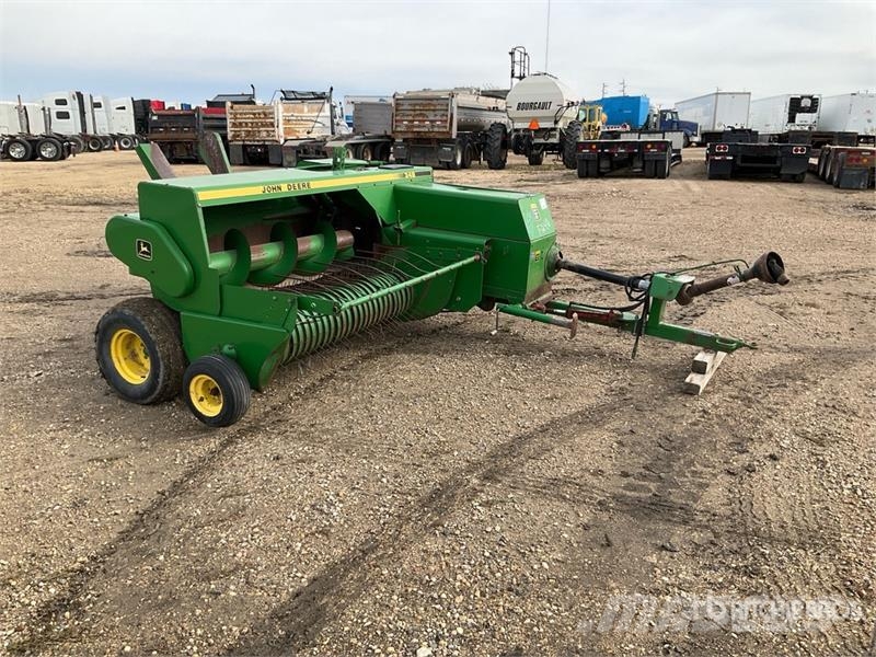 John Deere 348 Kanttipaalaimet