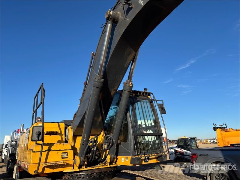 John Deere 350G LC Tracked Excavator Pásové rýpadlá