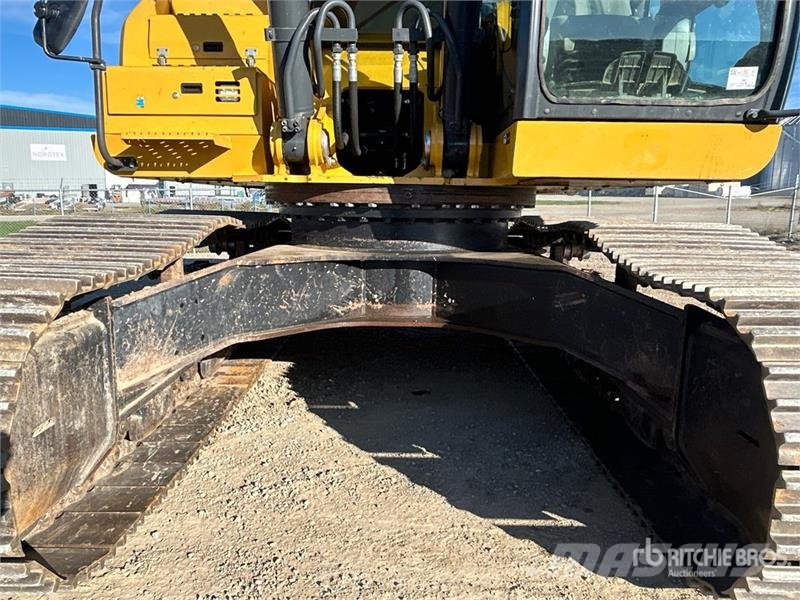 John Deere 350GLC Tracked Excavator حفارات زحافة