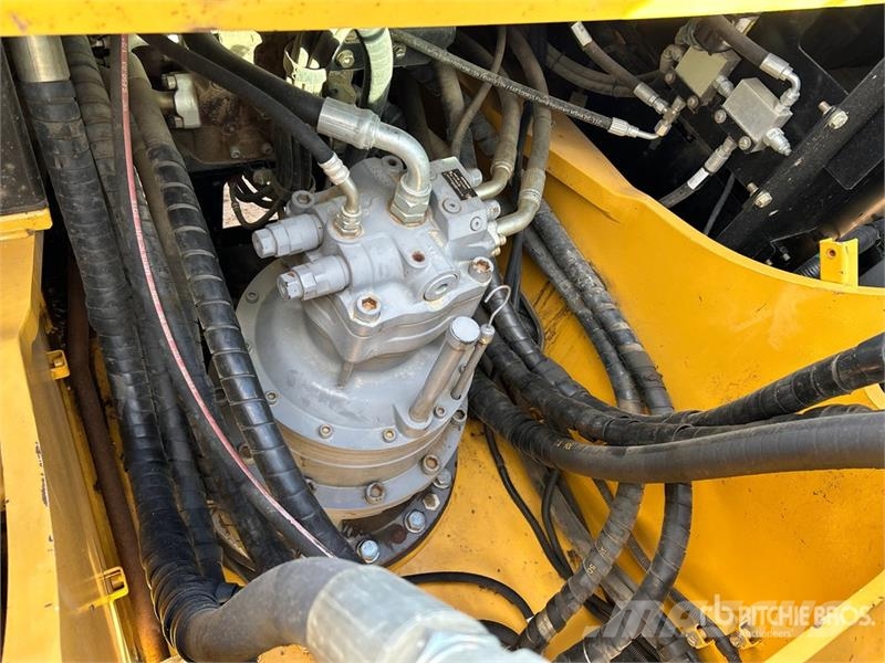 John Deere 350GLC Tracked Excavator حفارات زحافة