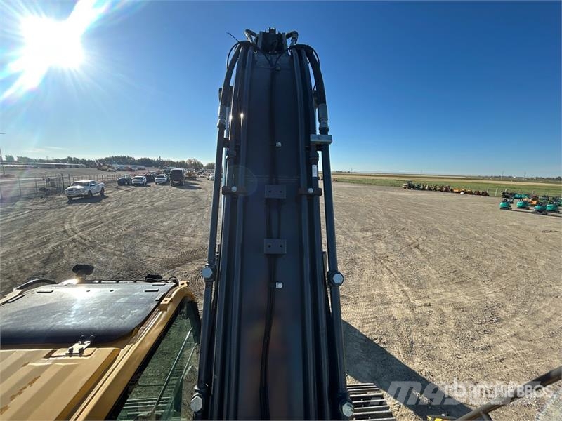 John Deere 350GLC Tracked Excavator حفارات زحافة
