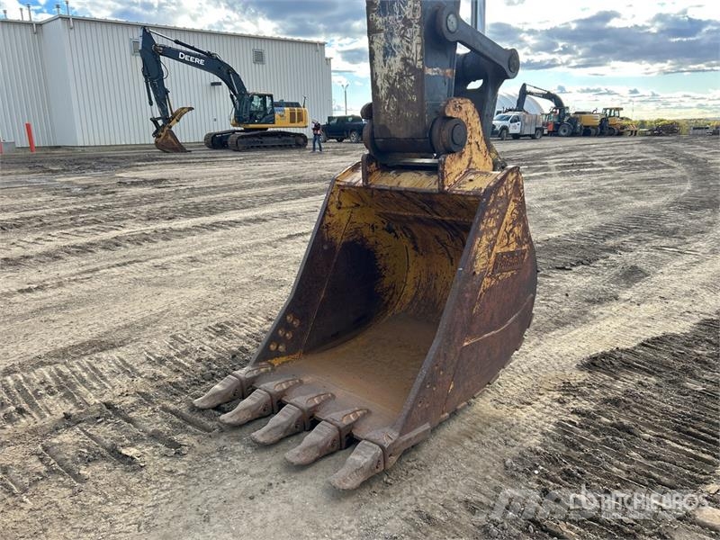 John Deere 350GLC Tracked Excavator حفارات زحافة