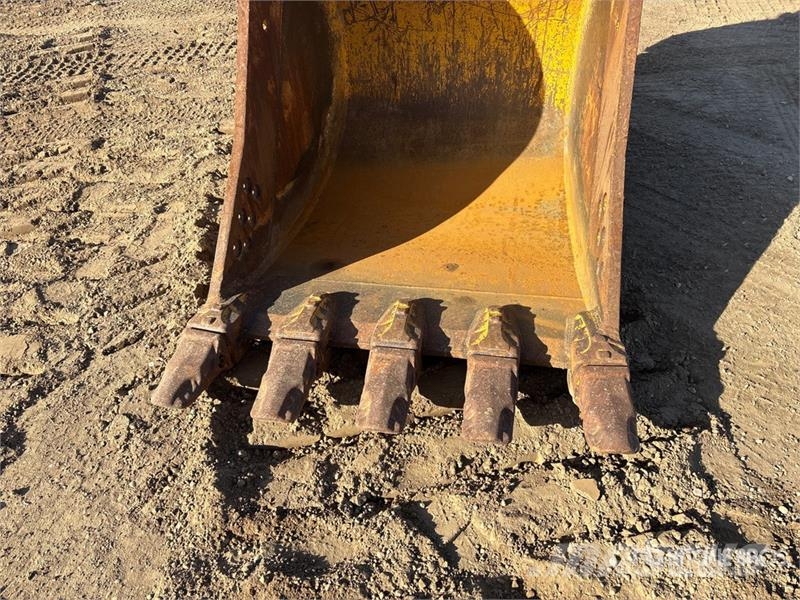 John Deere 350GLC Tracked Excavator حفارات زحافة